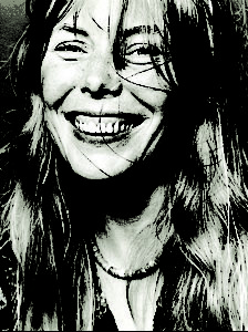 Tune in: Joni Mitchell Live at the Isle of Wight Festival 1970
