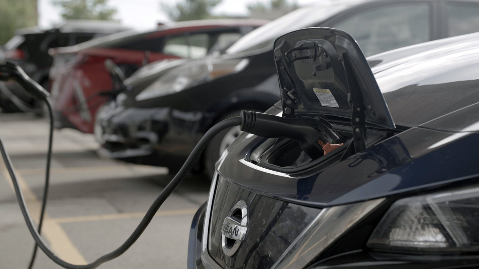 Wisconsin Republicans vote to raise electric vehicle registration fees