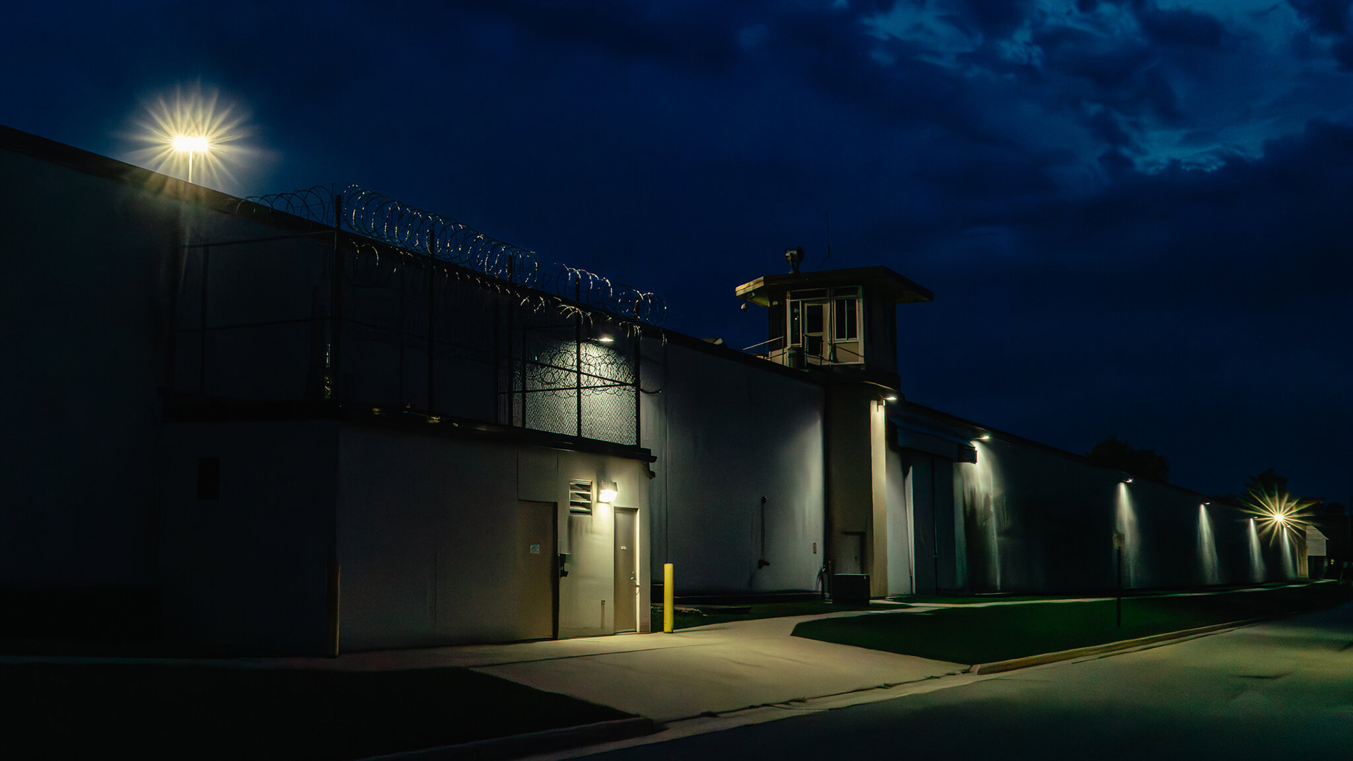 Inside Waupun Correctional Institution s nightmare lockdown