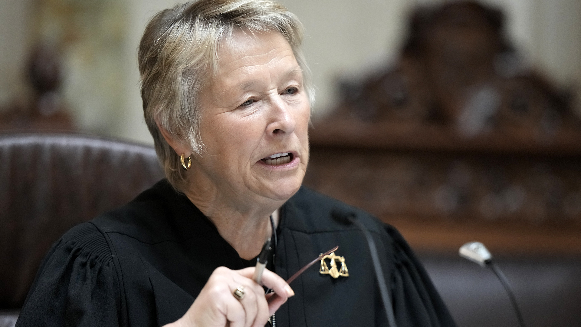 Justice Ann Walsh Bradley won't run for another term on the Wisconsin ...