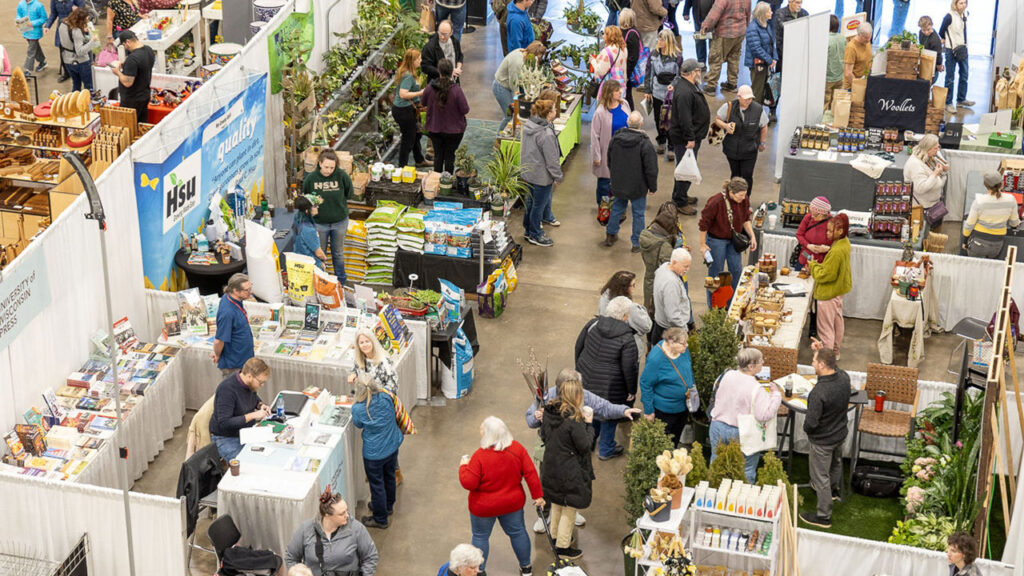 An aerial view of the exhibitor mall at Garden & Green Living Expo.