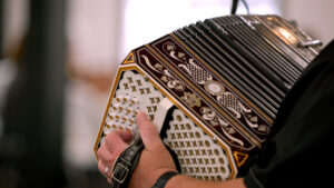 Yoo-hoo-hoo! should polka with PBS Wisconsin Education