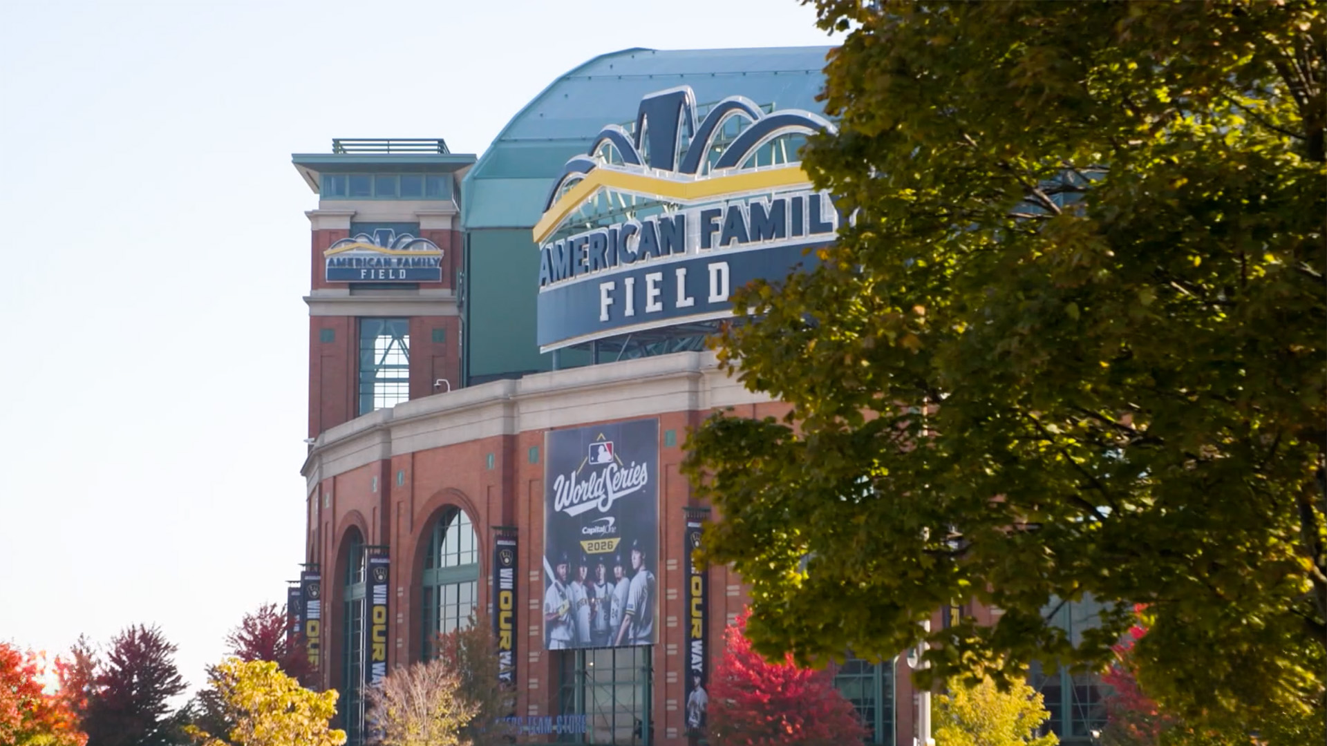 Mordecai Lee on politics and the Brewers in the World Series